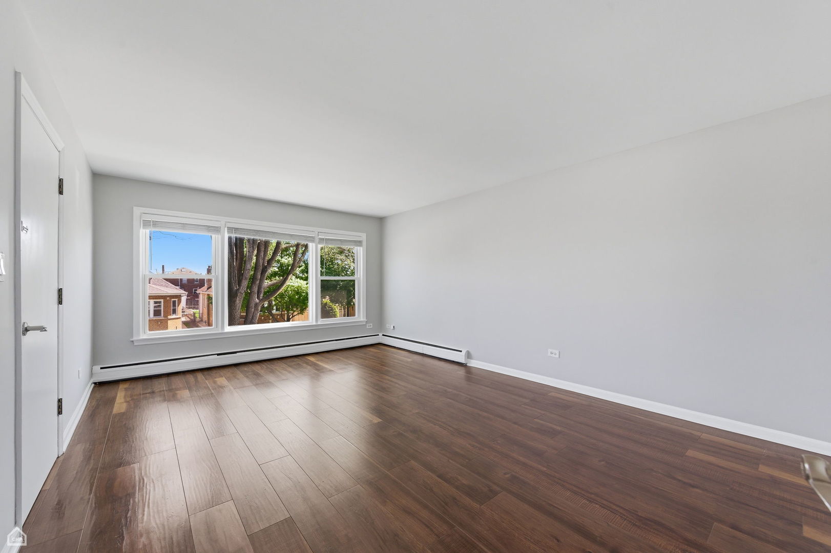 2918 N 75th Court