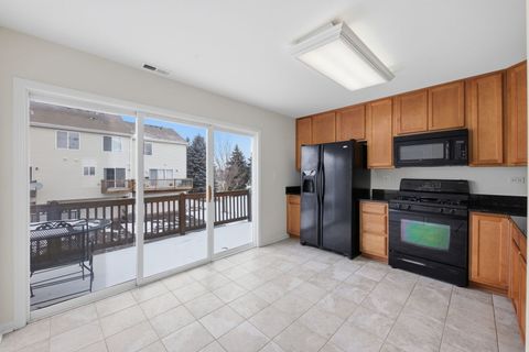 Tiny photo for 887 Emerald Drive, Pingree Grove, IL 60140 (MLS # 12534117)