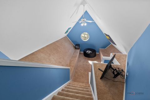 Tiny photo for 13 Kensington Drive, North Barrington, IL 60010 (MLS # 12643519)