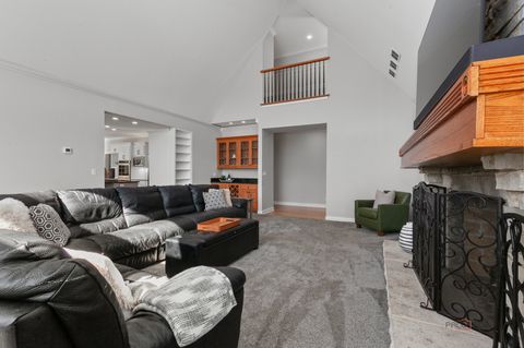 Tiny photo for 13 Kensington Drive, North Barrington, IL 60010 (MLS # 12643519)