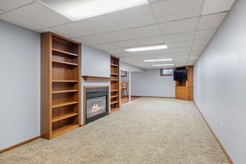 Tiny photo for 28w556 Forestview Avenue, Warrenville, IL 60555 (MLS # 12481737)