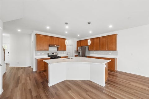 Tiny photo for 162 Waverly Court, Bloomingdale, IL 60108 (MLS # 12753931)