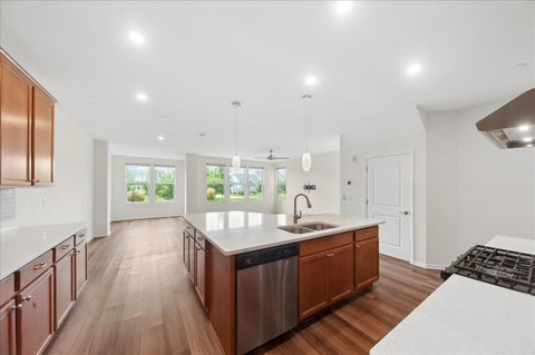 Tiny photo for 162 Waverly Court, Bloomingdale, IL 60108 (MLS # 12753931)