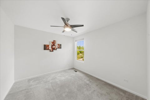 Tiny photo for 162 Waverly Court, Bloomingdale, IL 60108 (MLS # 12753931)