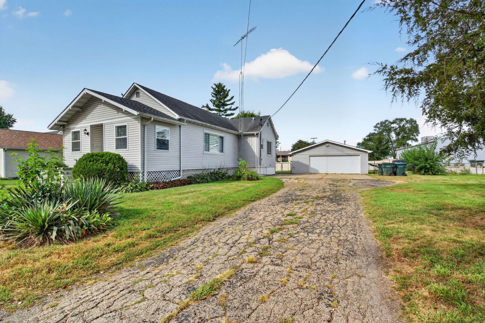 40 S Marguerite Street