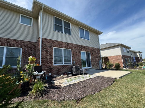 Tiny photo for 997 Regent Drive, Matteson, IL 60443 (MLS # 12763885)