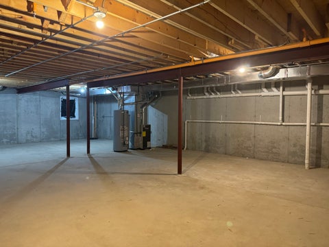 Tiny photo for 997 Regent Drive, Matteson, IL 60443 (MLS # 12763885)