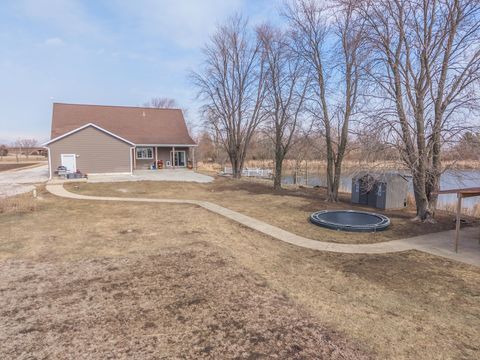 Tiny photo for 1651 N 2800 East Road, Leroy, IL 61752 (MLS # 12574413)