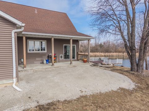 Tiny photo for 1651 N 2800 East Road, Leroy, IL 61752 (MLS # 12574413)