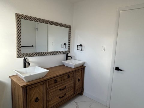 Tiny photo for 15848 Wabash Avenue, South Holland, IL 60473 (MLS # 12744092)