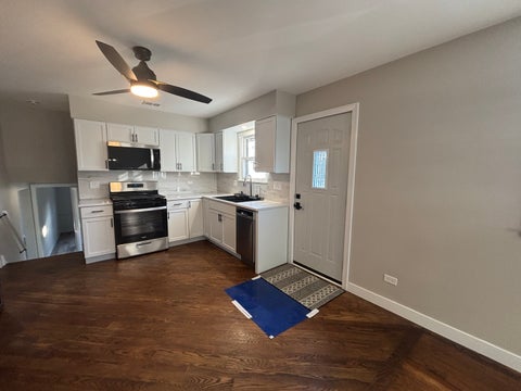 Tiny photo for 15848 Wabash Avenue, South Holland, IL 60473 (MLS # 12744092)