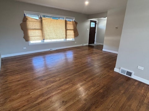 Tiny photo for 15848 Wabash Avenue, South Holland, IL 60473 (MLS # 12744092)