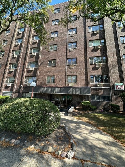 4600 N Cumberland Avenue 510 Chicago IL 60656