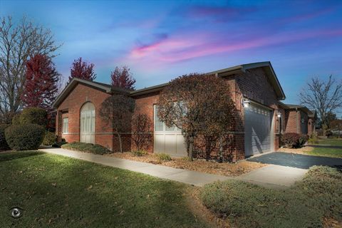 Tiny photo for 18740 Kestrel Avenue, Mokena, IL 60448 (MLS # 12527200)