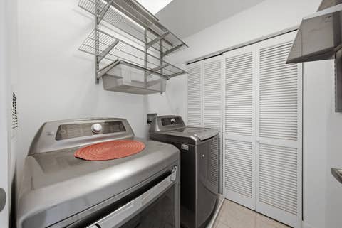 Tiny photo for 6613 S KIMBARK Avenue #2, Chicago, IL 60637 (MLS # 12730787)