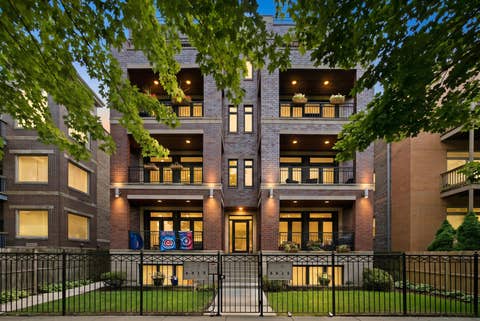 Tiny photo for 6613 S KIMBARK Avenue #2, Chicago, IL 60637 (MLS # 12730787)