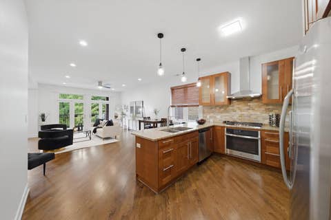 Tiny photo for 6613 S KIMBARK Avenue #2, Chicago, IL 60637 (MLS # 12730787)