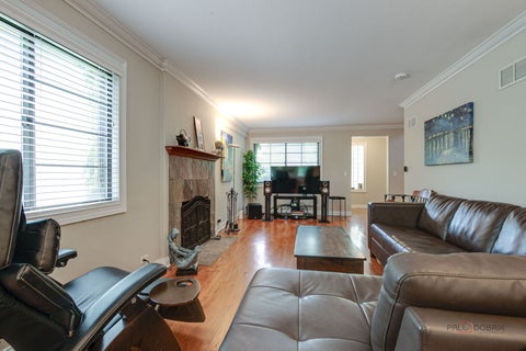 Tiny photo for 1741 Beverly Place, Highland Park, IL 60035 (MLS # 12651290)
