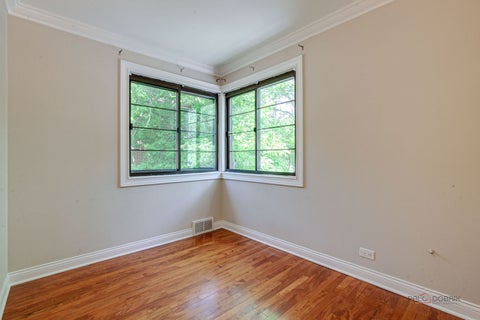 Tiny photo for 1741 Beverly Place, Highland Park, IL 60035 (MLS # 12651290)