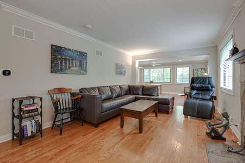 Tiny photo for 1741 Beverly Place, Highland Park, IL 60035 (MLS # 12651290)
