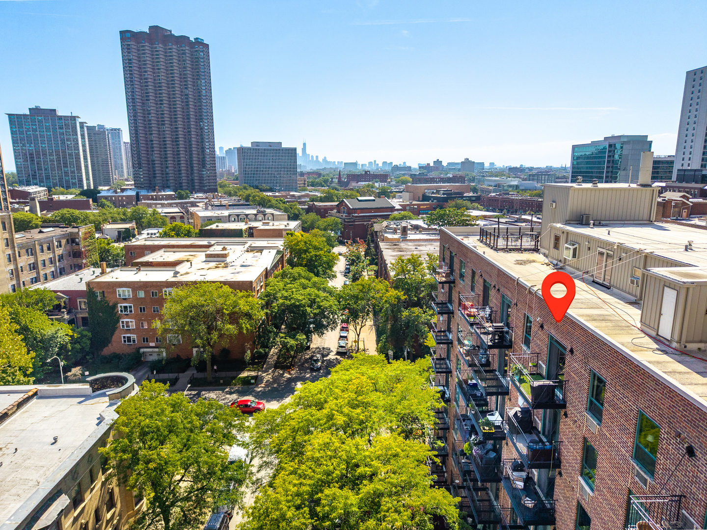 3900 N Pine Grove Avenue 911