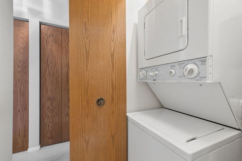 Tiny photo for 7510 Farmingdale Drive #304, Darien, IL 60561 (MLS # 12657303)