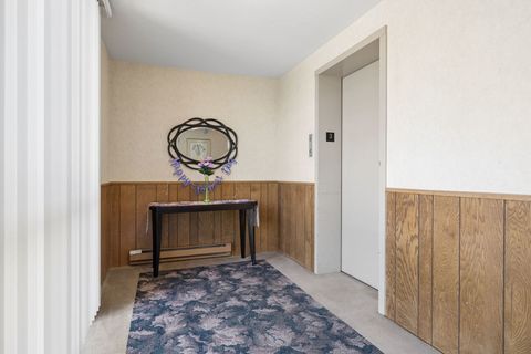 Tiny photo for 7510 Farmingdale Drive #304, Darien, IL 60561 (MLS # 12657303)
