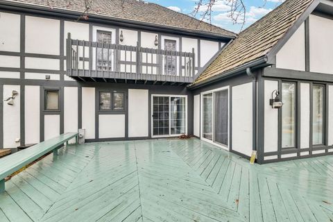 Tiny photo for 8 Heaton Court, Sugar Grove, IL 60554 (MLS # 12598226)