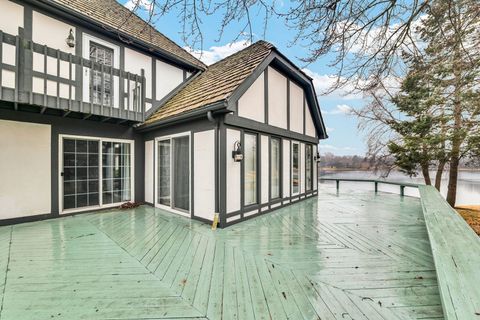 Tiny photo for 8 Heaton Court, Sugar Grove, IL 60554 (MLS # 12598226)