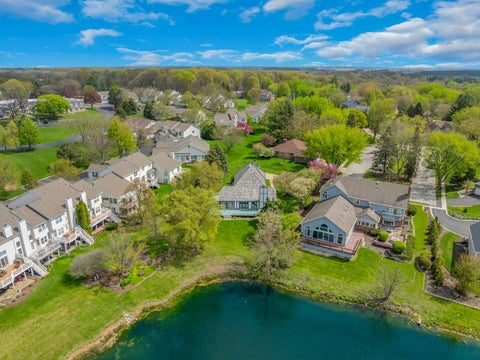 Tiny photo for 8 Heaton Court, Sugar Grove, IL 60554 (MLS # 12598226)