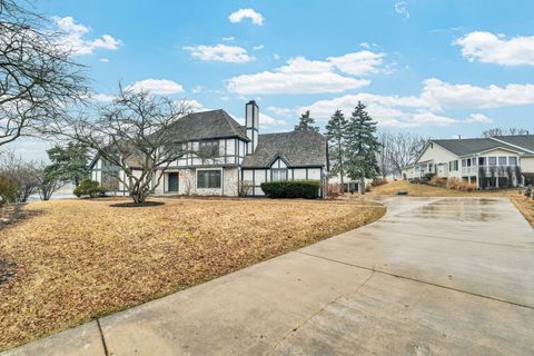 Tiny photo for 8 Heaton Court, Sugar Grove, IL 60554 (MLS # 12598226)