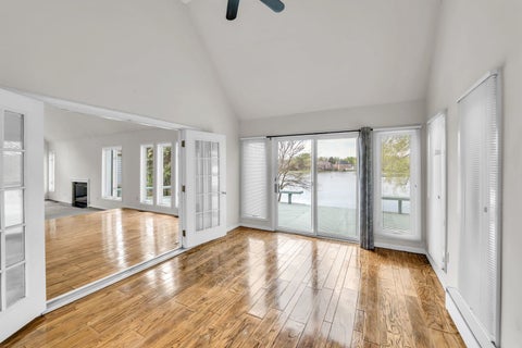 Tiny photo for 8 Heaton Court, Sugar Grove, IL 60554 (MLS # 12598226)
