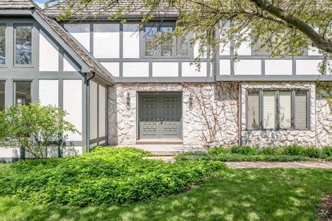 Tiny photo for 8 Heaton Court, Sugar Grove, IL 60554 (MLS # 12598226)