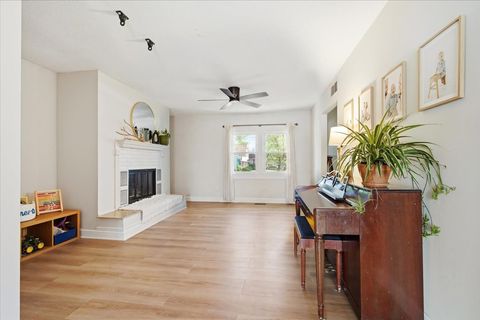 Tiny photo for 208 E Lincoln Street, Normal, IL 61761 (MLS # 12621399)