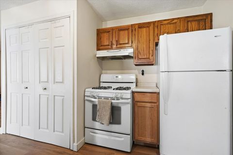 Tiny photo for 208 E Lincoln Street, Normal, IL 61761 (MLS # 12621399)