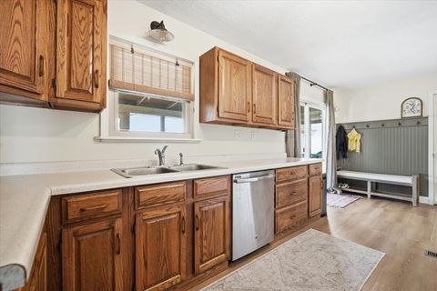 Tiny photo for 208 E Lincoln Street, Normal, IL 61761 (MLS # 12621399)