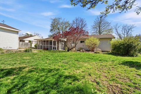 Tiny photo for 208 E Lincoln Street, Normal, IL 61761 (MLS # 12621399)