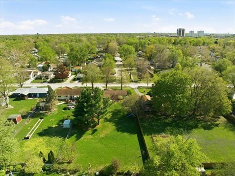 Tiny photo for 208 E Lincoln Street, Normal, IL 61761 (MLS # 12621399)