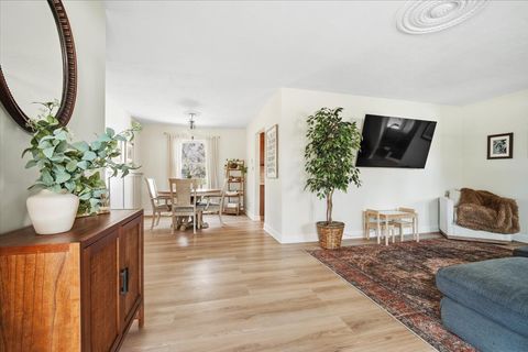 Tiny photo for 208 E Lincoln Street, Normal, IL 61761 (MLS # 12621399)