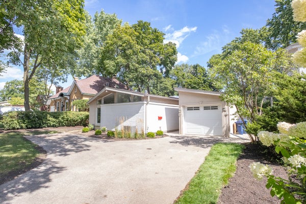 523 GREEN BAY RD, HIGHLAND PARK, IL 60035 - Image e6ed9d373ebdcc1d6ca690f29f78c890/2045612543