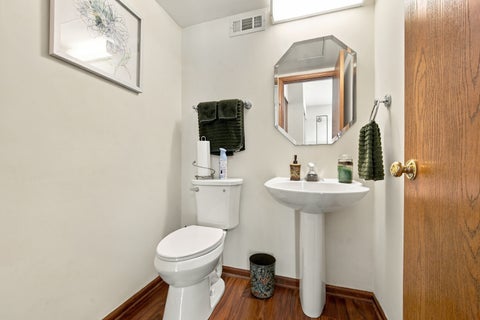 Tiny photo for 280 W Treehouse Lane, Round Lake, IL 60073 (MLS # 12773838)