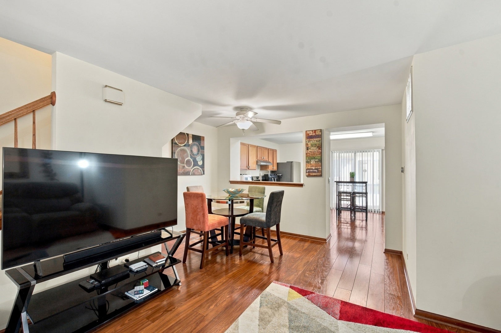 280 W Treehouse Lane