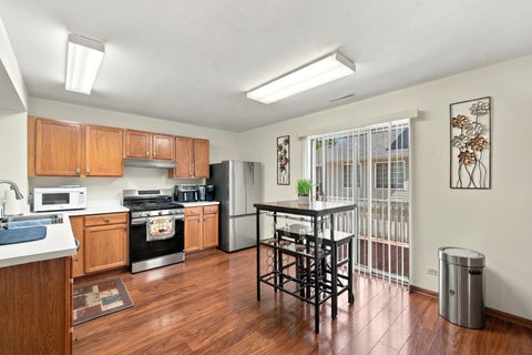 Tiny photo for 280 W Treehouse Lane, Round Lake, IL 60073 (MLS # 12773838)