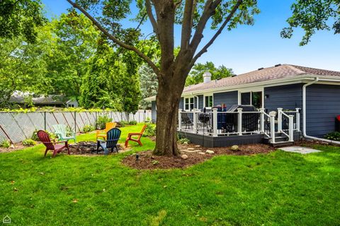 Tiny photo for 1978 N Fork Circle, Elgin, IL 60123 (MLS # 12697610)