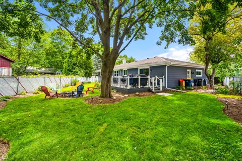 Tiny photo for 1978 N Fork Circle, Elgin, IL 60123 (MLS # 12697610)
