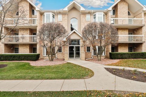 Photo of 7825 Bristol Park Drive #1C, Tinley Park, IL 60477 (MLS # 12522139)