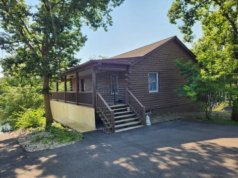 Photo of 24 Magnolia Drive, Putnam, IL 61560 (MLS # 12715530)