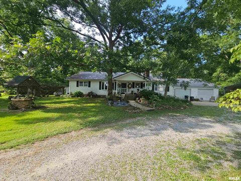 Photo of 9758 E Richview Road, Mt Vernon, IL 62864 (MLS # 12629127)