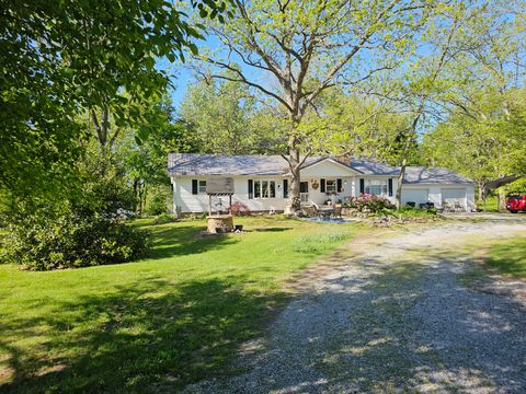 Tiny photo for 9758 E Richview Road, Mt Vernon, IL 62864 (MLS # 12629127)