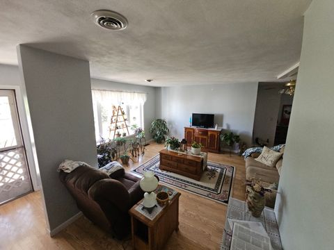 Tiny photo for 9758 E Richview Road, Mt Vernon, IL 62864 (MLS # 12629127)